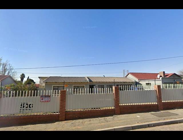 4 BEDROOM HOUSE FOR SALE IN TULISA PARK